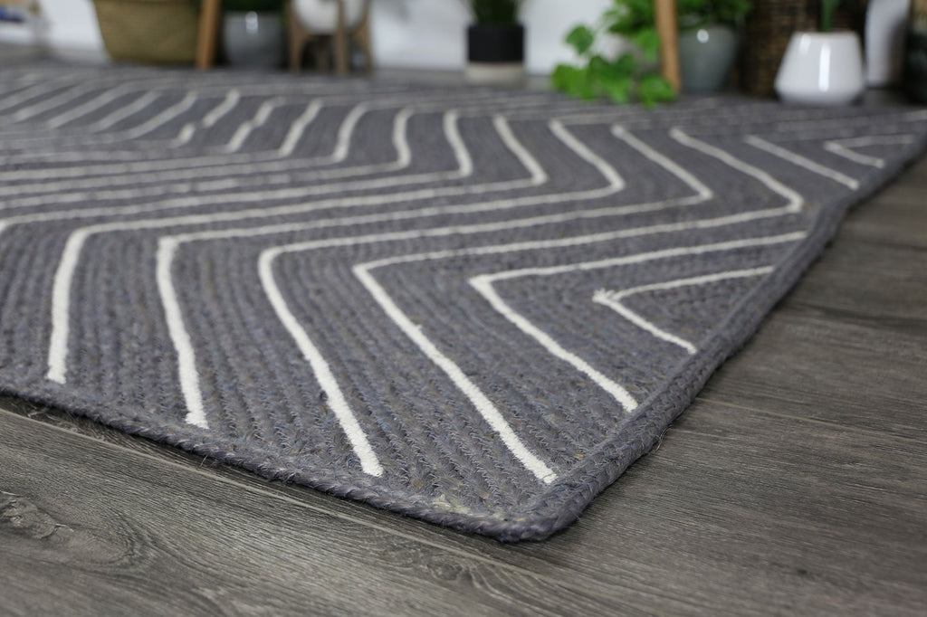 Artwell Grey Chevron RugARTI150CHEVGREYRugtastic