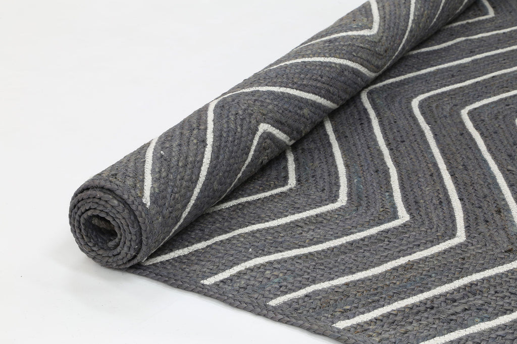 Artwell Grey Chevron RugARTI150CHEVGREYRugtastic