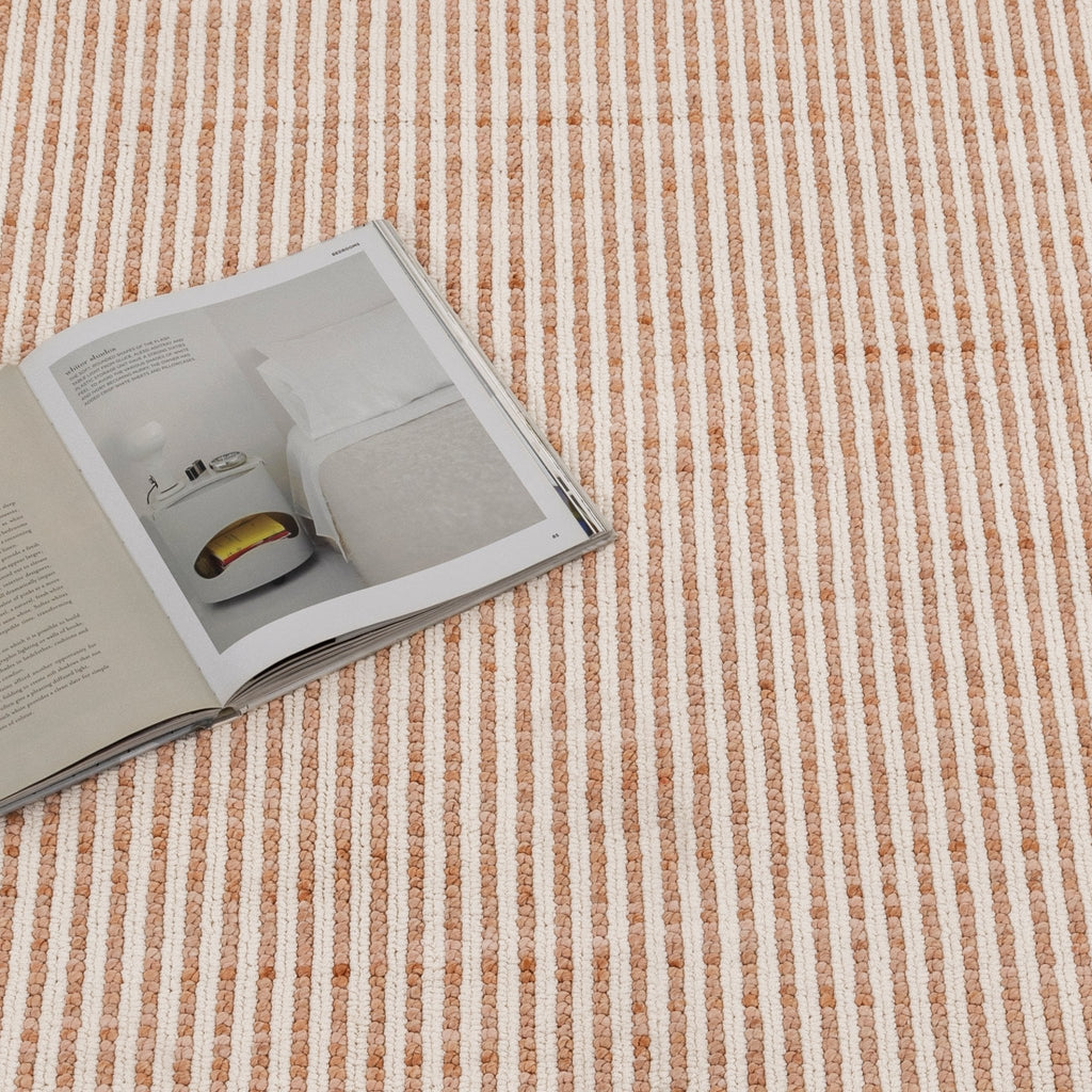 Bella Pink Ivory Loop Stripes Rug - B002BERN160B002Rugtastic