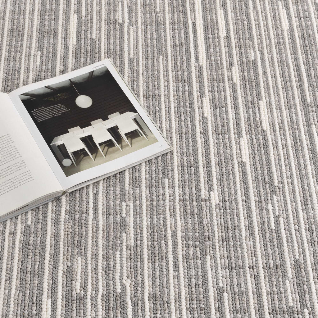 Bella Silver Ivory Loop Lines Rug - B006BERN160B006Rugtastic