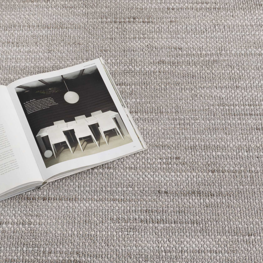 Bella Silver Loop Rug - B004BERN160B004Rugtastic