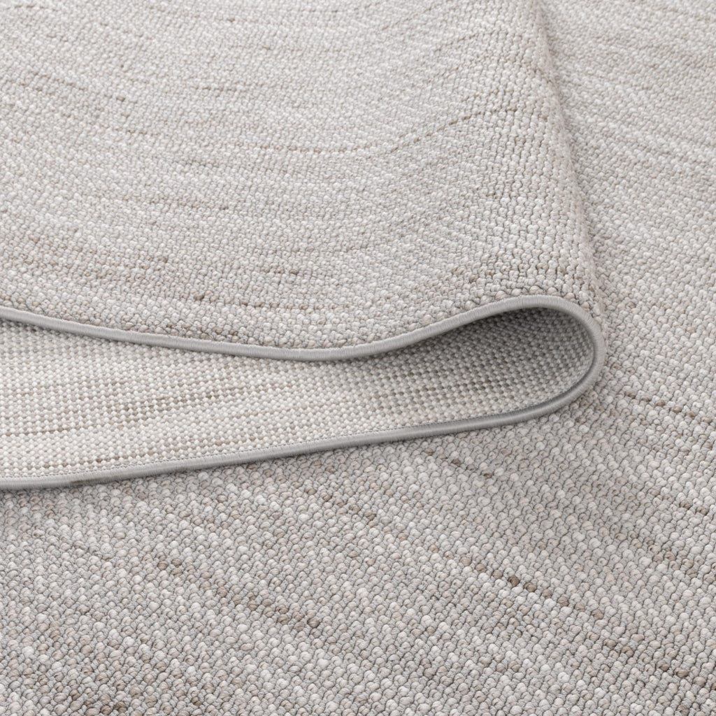 Bella Silver Loop Rug - B004BERN160B004Rugtastic