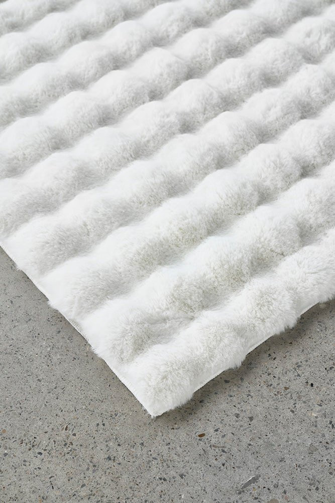 Bubble White - Machine Washable RugBUB - WHITE - 140X70Rugtastic