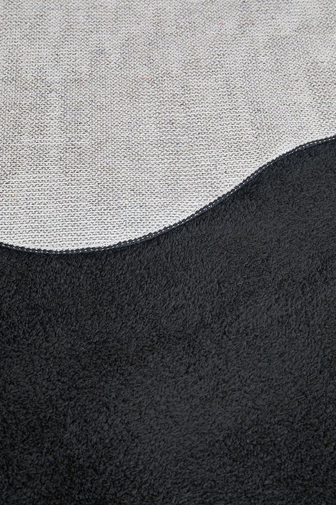 Evelyn Black RugEVE - BLACK - 160X100Rugtastic