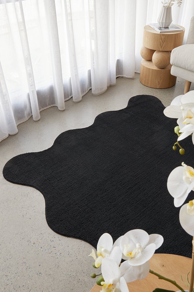 Evelyn Black RugEVE - BLACK - 160X100Rugtastic