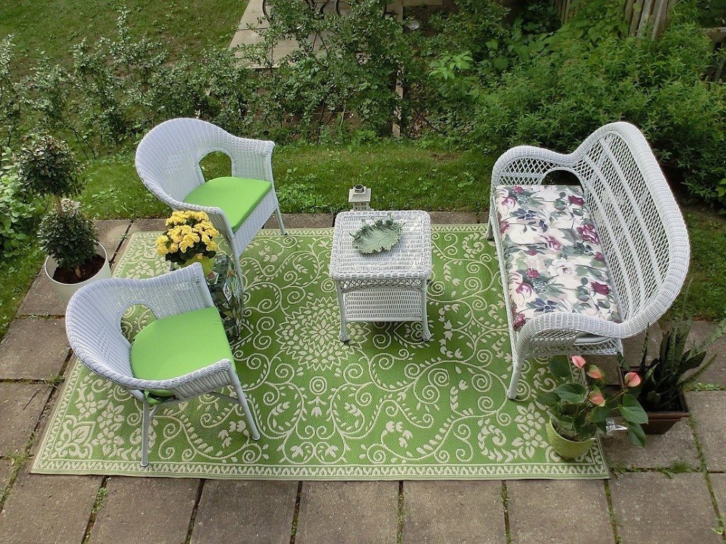 Fab Plastic Picnic Beach Mat Indoor Outdoor Rug Murano LimePLRMURLIM120179Rugtastic