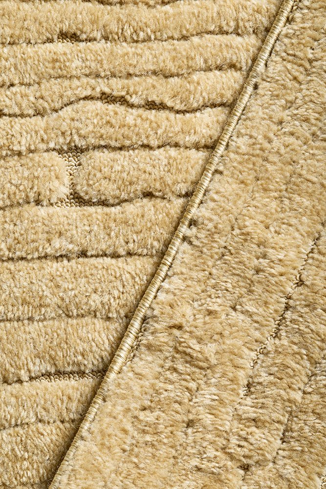 Haven Aliya Gold RugHVN - ALIYA - GOLD - 230X160Rugtastic
