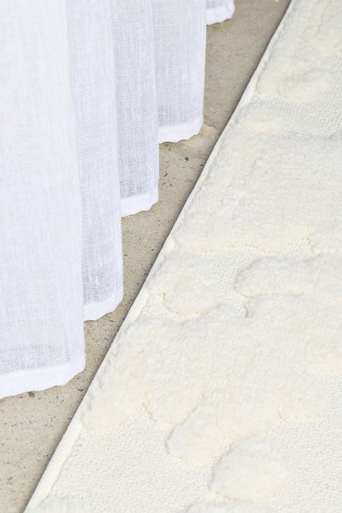 Haven Nyla White RugHVN - NYLA - WHT - 230X160Rugtastic