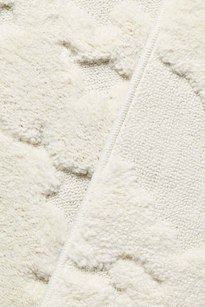 Haven Nyla White RugHVN - NYLA - WHT - 230X160Rugtastic