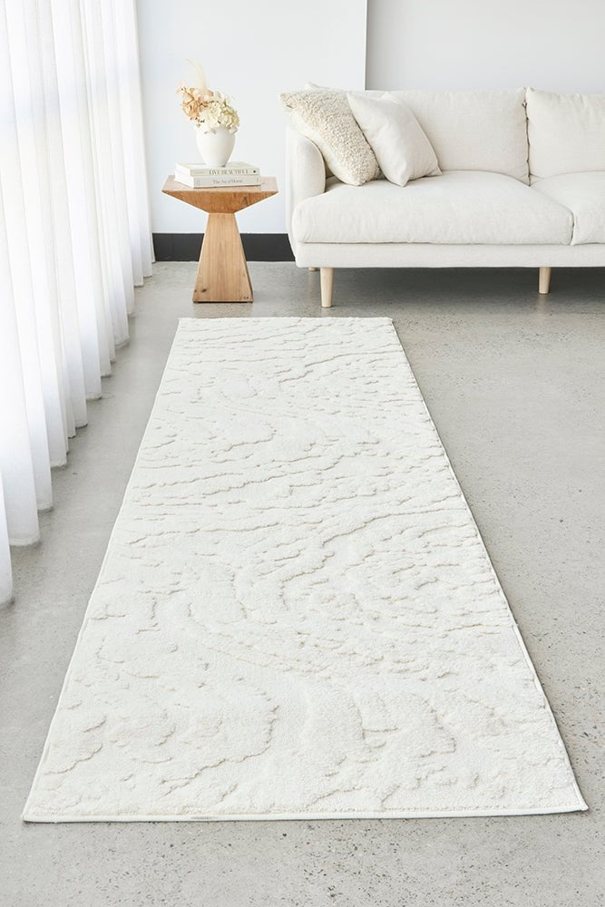 Haven Nyla White RugHVN - NYLA - WHT - 300X80Rugtastic