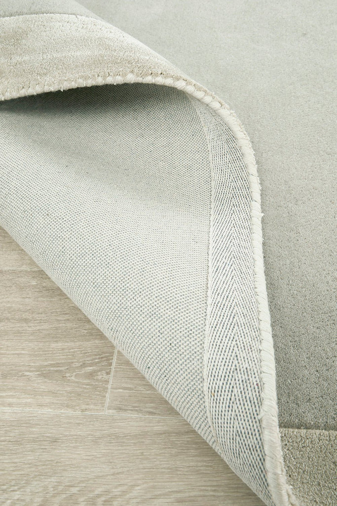 Hugo Silver RugHUGO - SILVER - 165X115Rugtastic