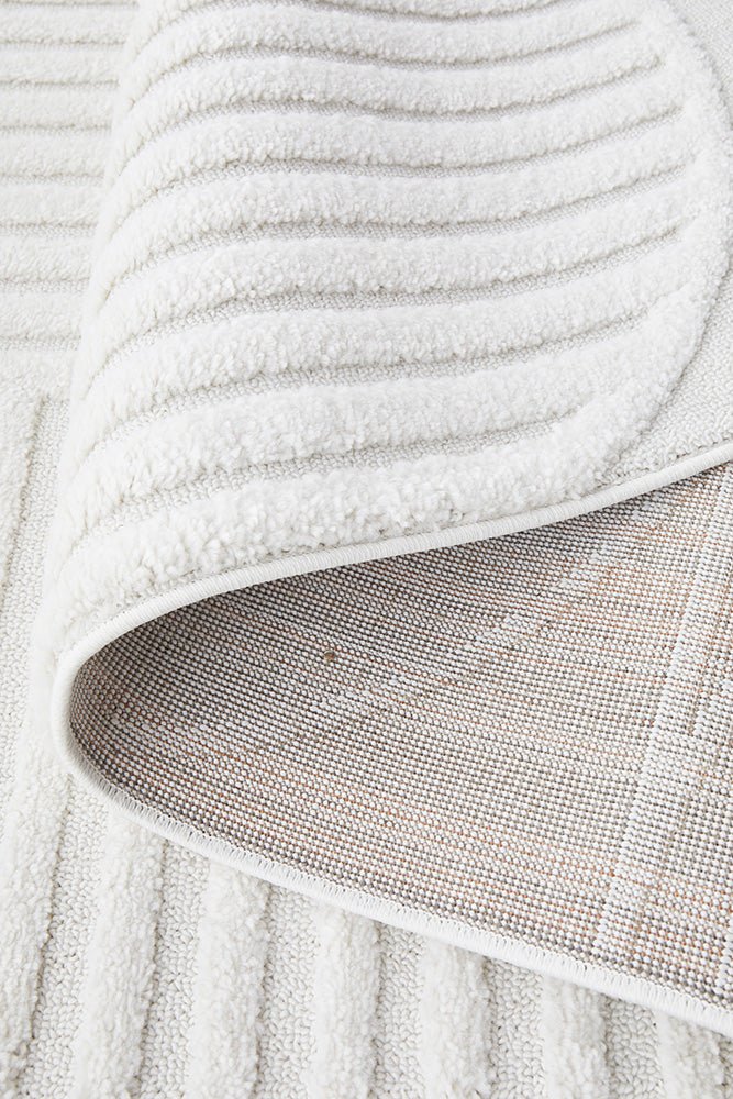 Lotus Leo White RugLOT - LEO - WHITE - 230X160Rugtastic