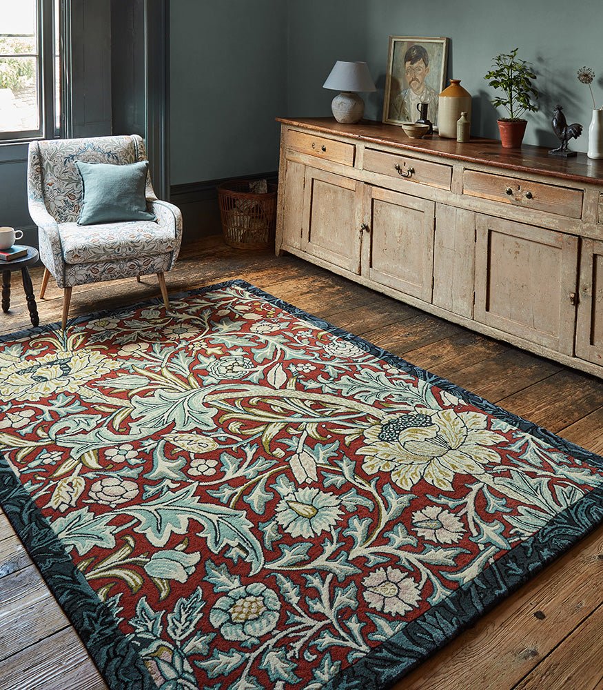 Morris & Co Trent Madder Red/Webb's Blue 127510 RugBC - MOR - 127510 - 200X140Rugtastic