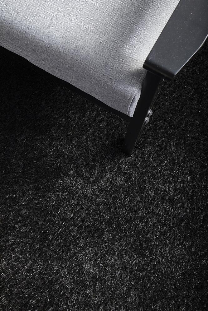 Sienna Black RugSIE - BLACK - 150X80Rugtastic