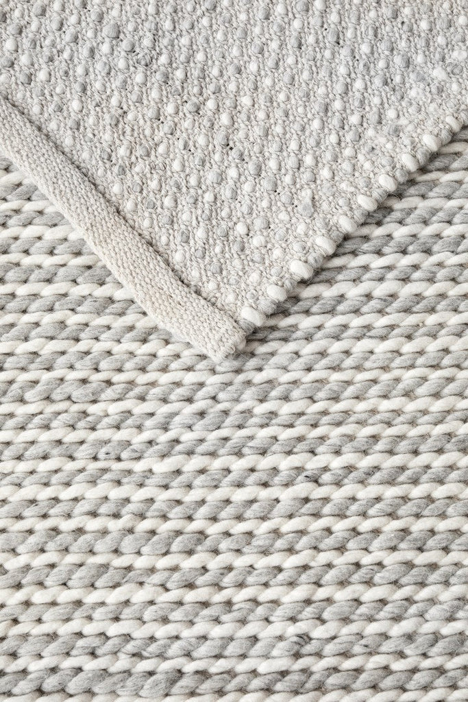 Studio 327 White Felted Wool Woven RugSTUD - 327 - WHI - 225X155Rugtastic