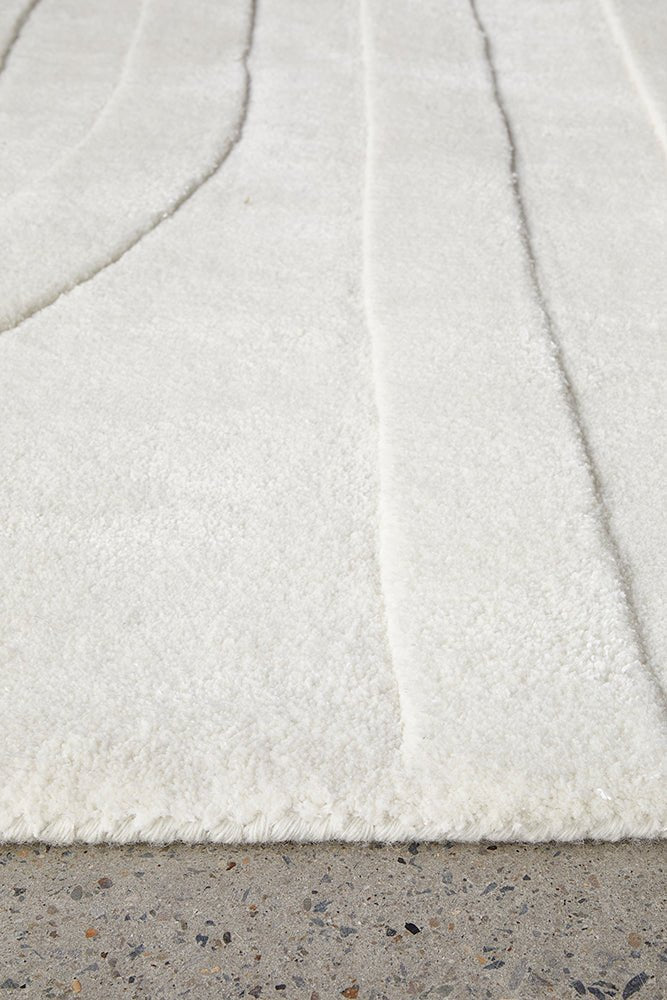 Summit Trail WhiteSUM - TRAIL - WHT - 225X155Rugtastic
