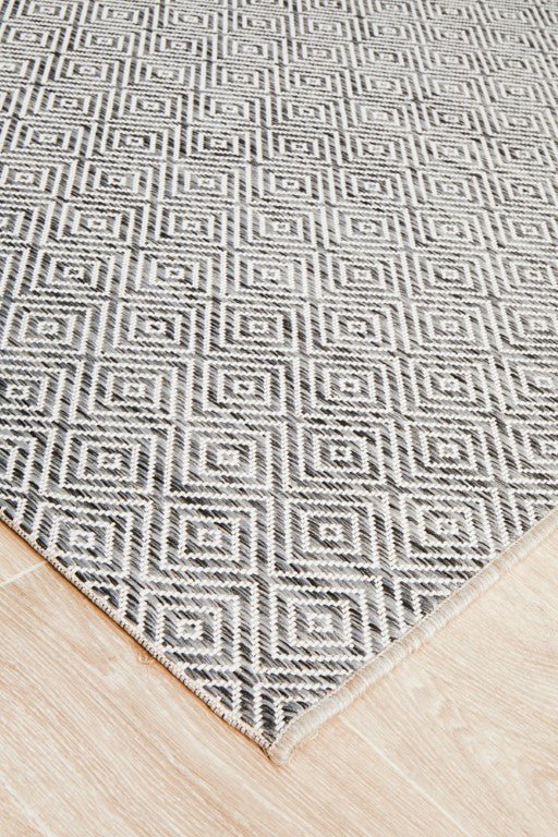 Terrace Clara Diamond Rug Grey 5500TER - 5500 - GRY - 230X160Rugtastic