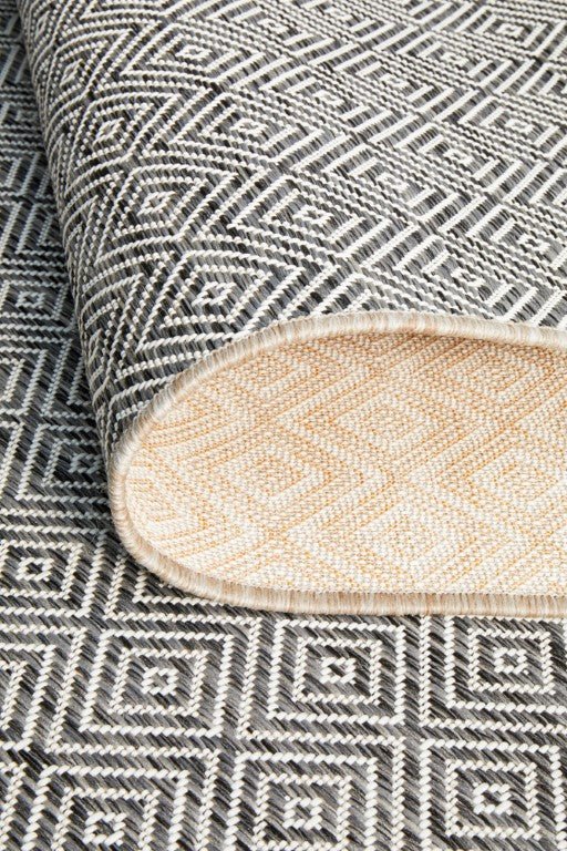 Terrace Clara Diamond Rug Grey 5500TER - 5500 - GRY - 230X160Rugtastic
