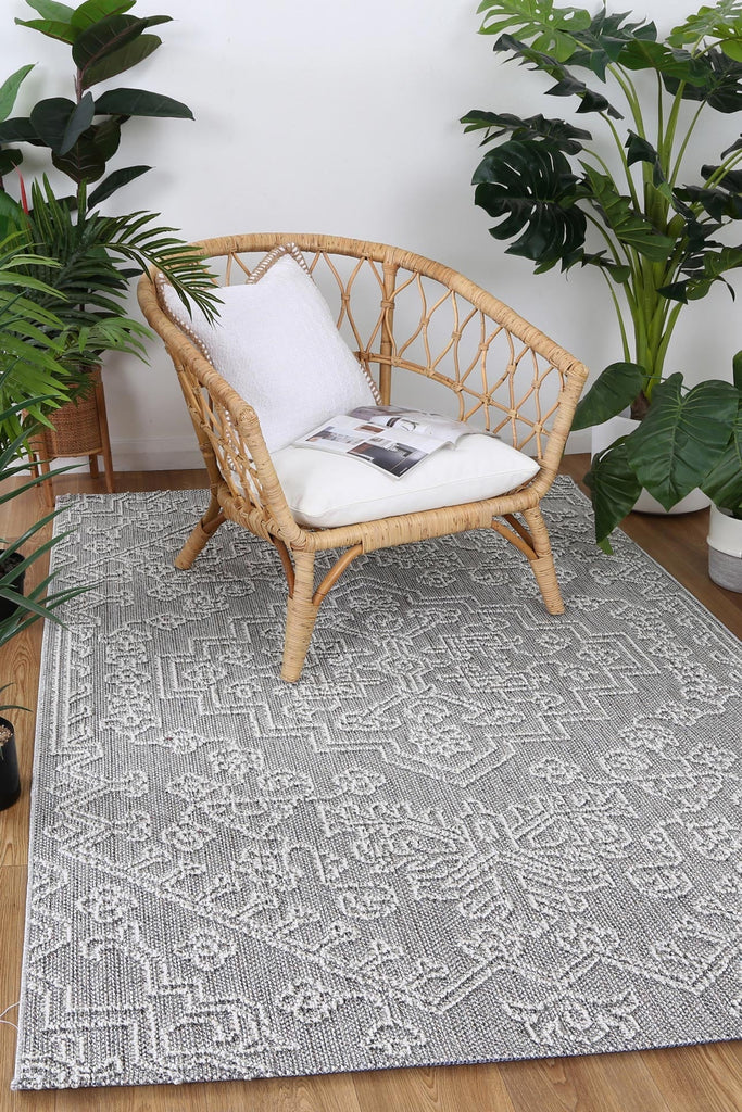 Vinaka Bule Ash Tribal Flatweave Rug Indoor OutdoorVANU12012Rugtastic