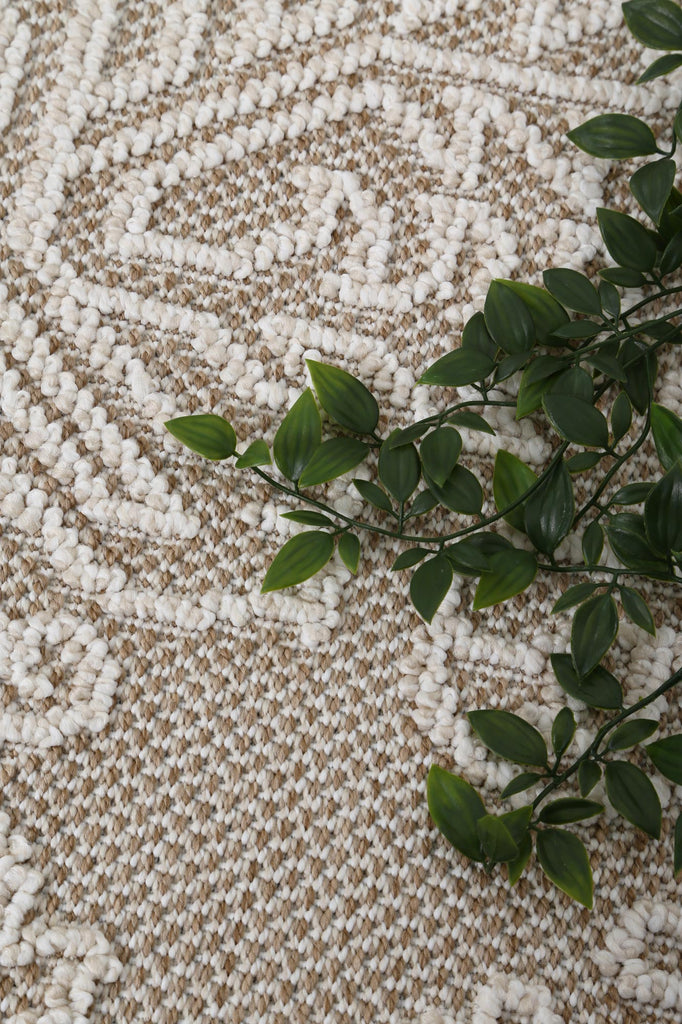 Vinaka Waita Beige Tribal Flatweave Rug Indoor OutdoorVANU12013Rugtastic
