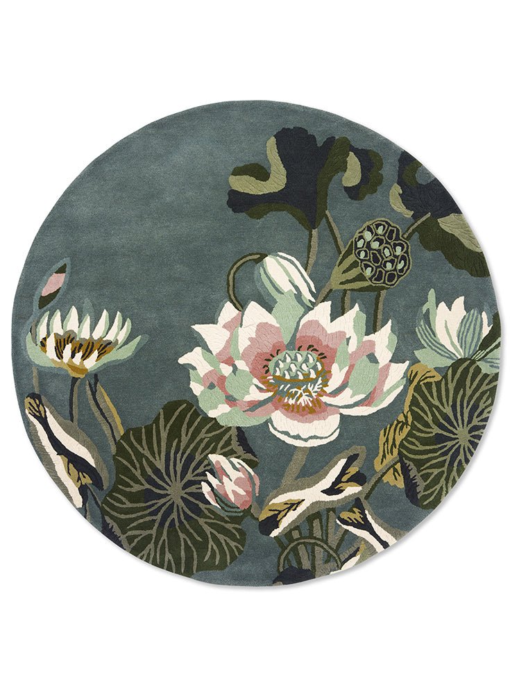 Wedgwood Waterlily Midnight Pond 038608 RoundBC - WED - 038608 - 150X150Rugtastic