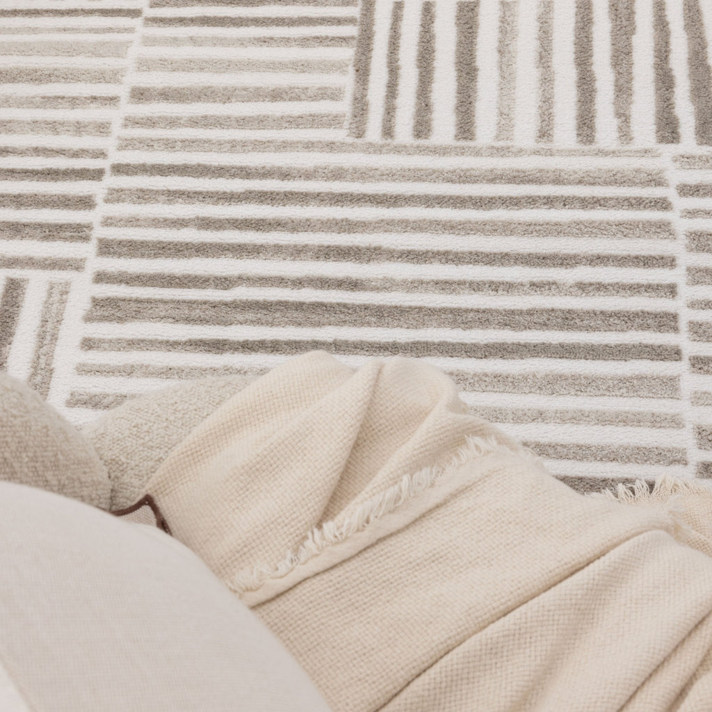 Wendall Geometric Lines Beige Rug - W003WELL160W003Rugtastic