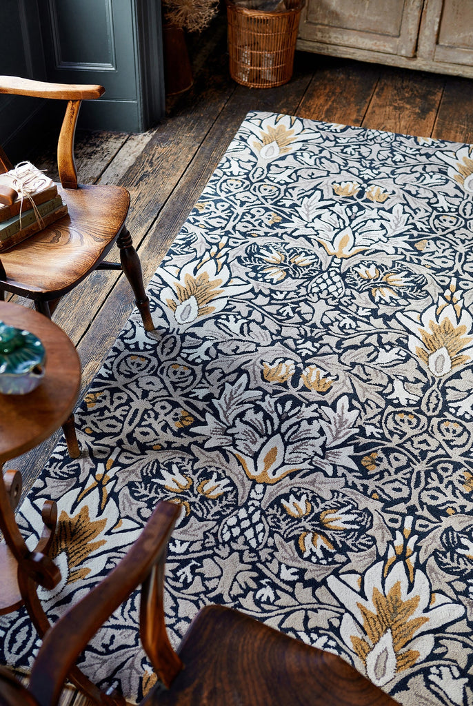 William Morris Snakeshead Indigo 127208BC - MOR - 127208 - 200X140Rugtastic