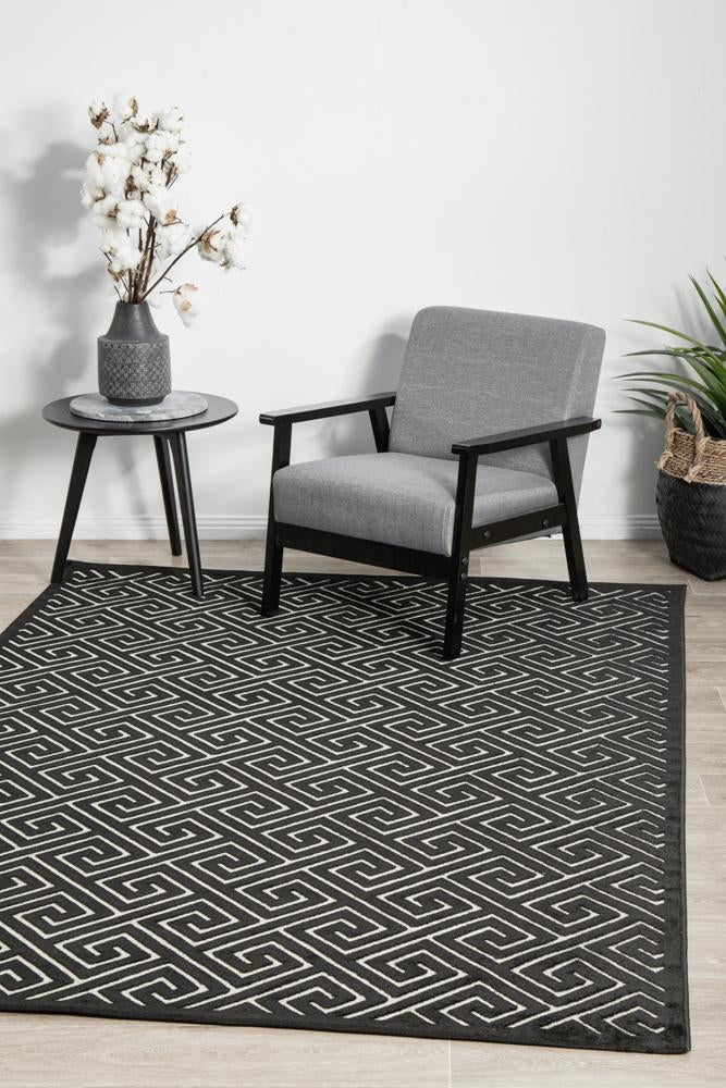 York Alice Black RugYRK - ALIC - GLD - 230X160Rugtastic
