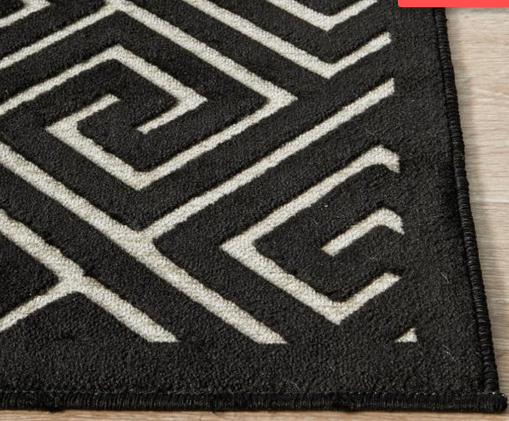York Alice Black RugYRK - ALIC - GLD - 300X80Rugtastic