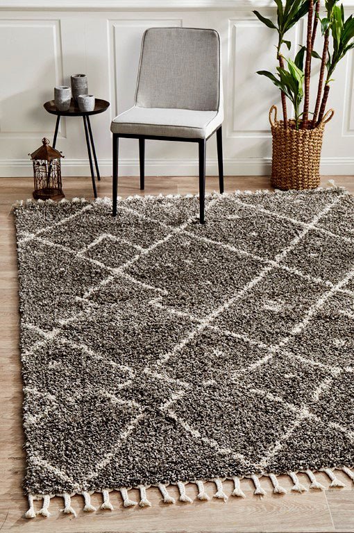 Saffron 44 Dark Grey RugSAF-44-GRY-170X120Rugtastic