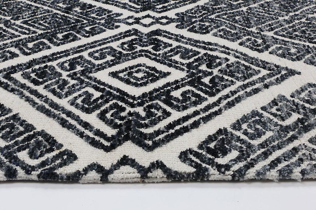 Amanda Diamond Anthracite RugAMRI160GLENANTHRugtastic