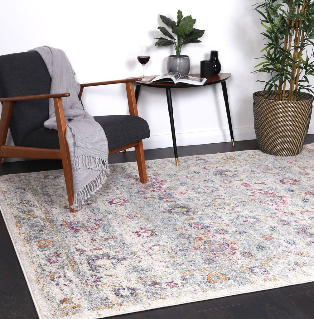 Delight Multi Grey Traditional RugDELI160DELI11Rugtastic