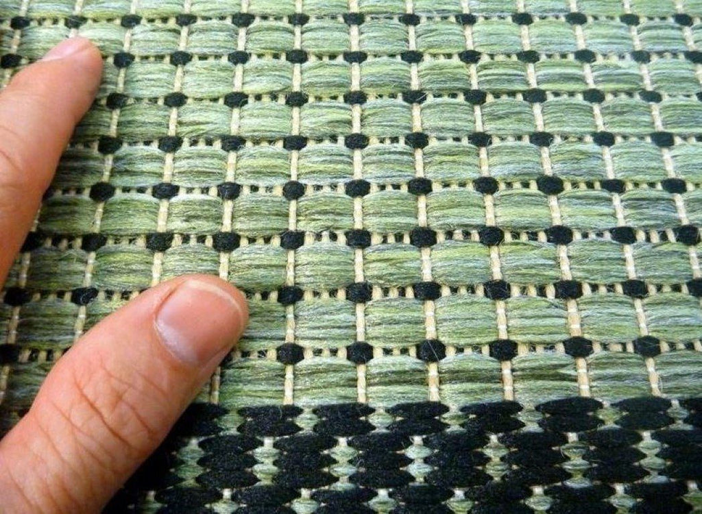 Duva Indoor Outdoor Rug 17 Green Black17/1921-70Rugtastic