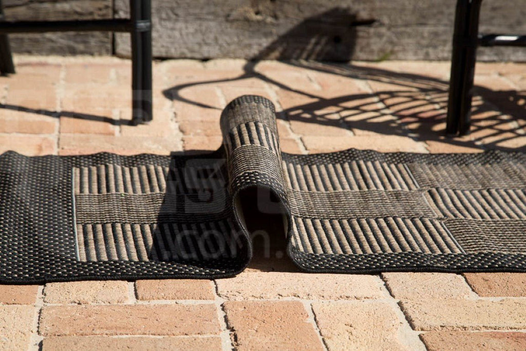 Duva Indoor Outdoor Rug 22 Coffee Black22/121-70Rugtastic