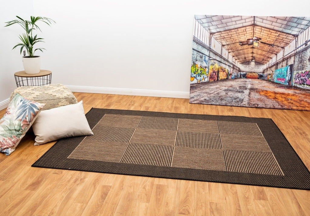 Duva Indoor Outdoor Rug 22 Coffee Black22/121-70Rugtastic
