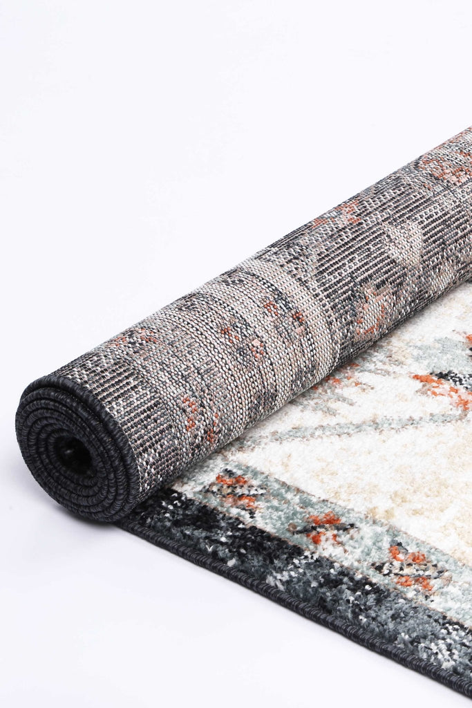 Esther Traditional Cream Black RugESTA16003CREARugtastic