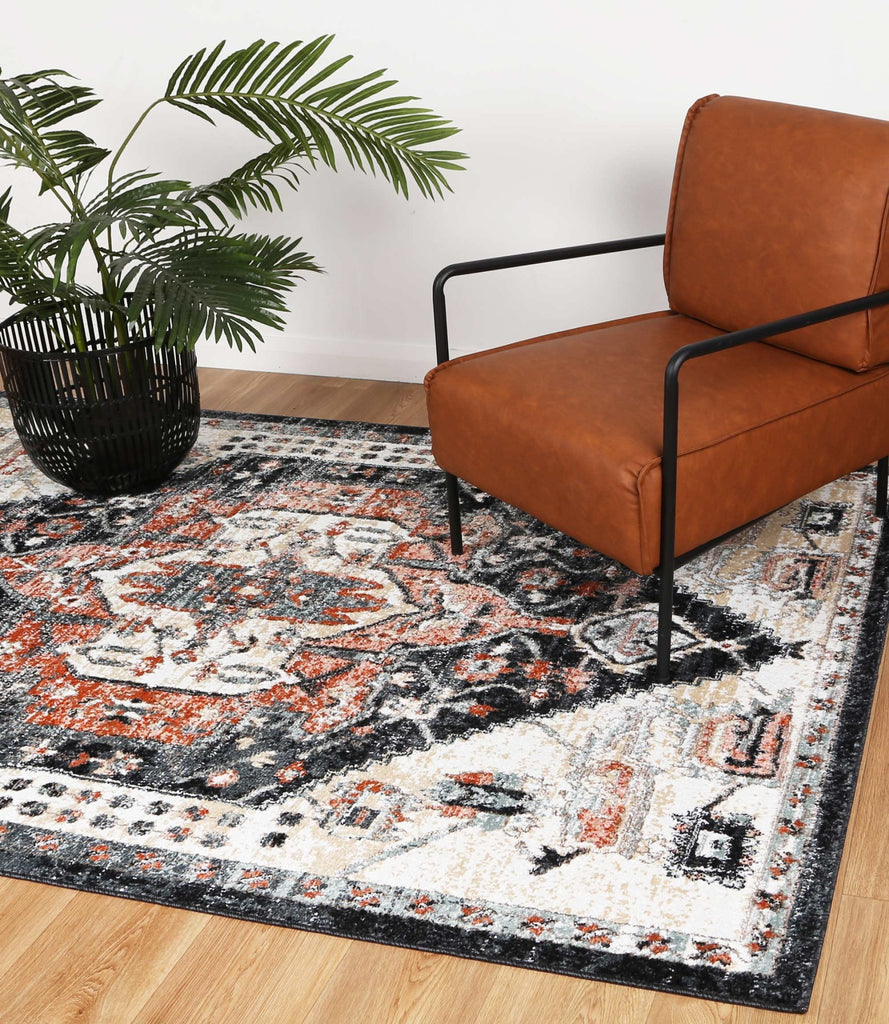 Esther Traditional Cream Black RugESTA16003CREARugtastic