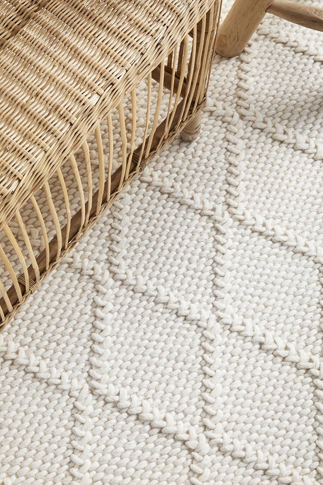 Huxley White Wool RugHUX-WHITE-225X155Rugtastic
