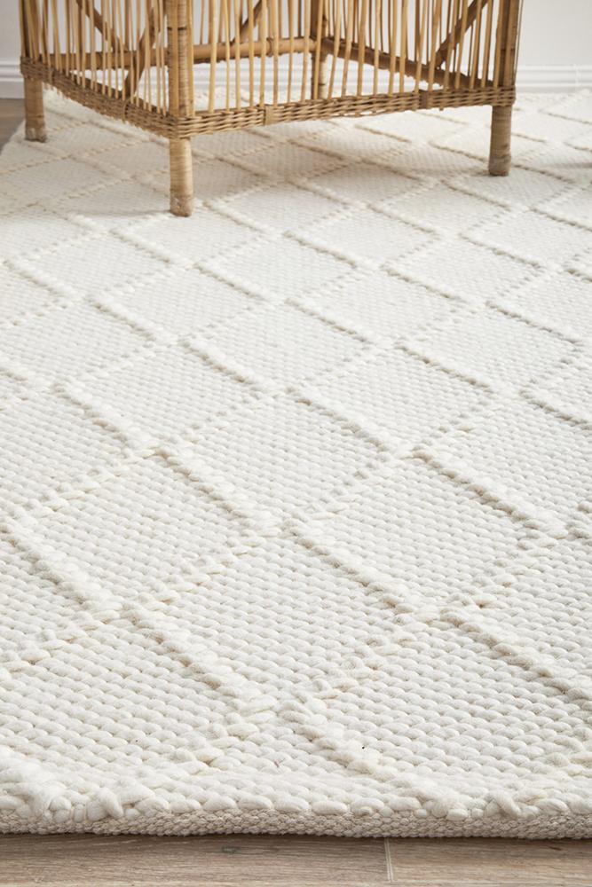 Huxley White Wool RugHUX-WHITE-225X155Rugtastic