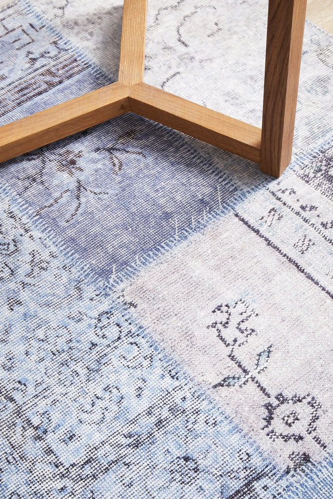 Illusions 121 Denim RugILU-121-DENIM-140X70Rugtastic