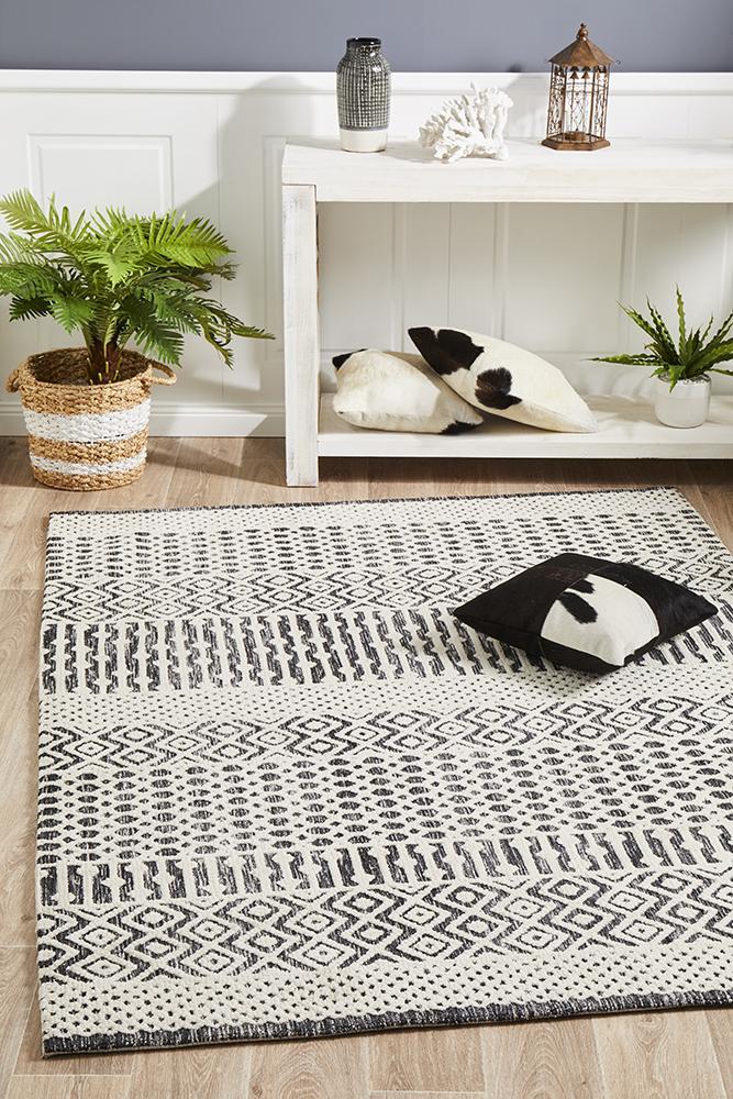 Levi Emma Ivory Black RugLEV-365-IVO-225X155Rugtastic