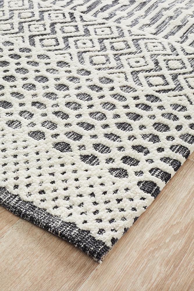 Levi Emma Ivory Black RugLEV-365-IVO-225X155Rugtastic
