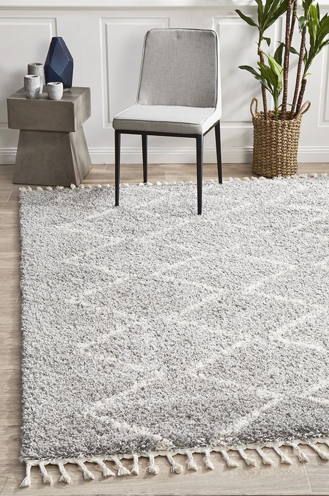 Saffron 11 Silver RugSAF-11-SIL-170X120Rugtastic