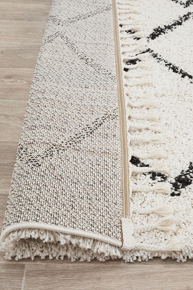 Saffron 11 White RugSAF-11-WHT-170X120Rugtastic