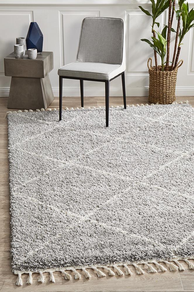 Saffron 22 Silver RugSAF-22-SIL-170X120Rugtastic