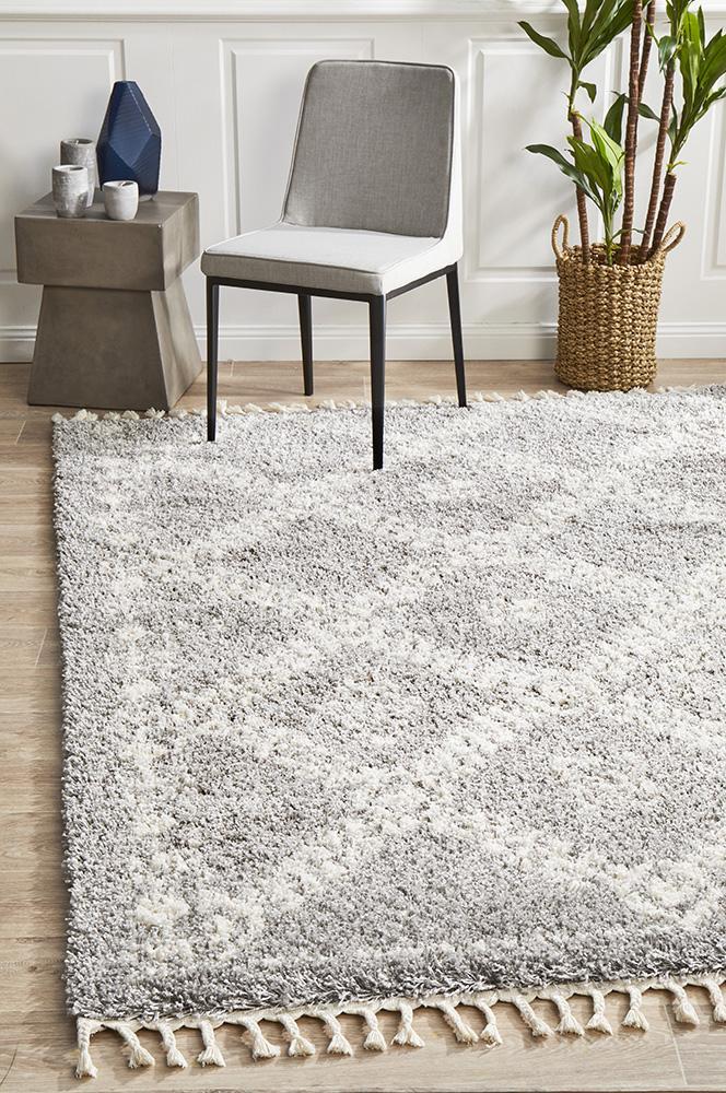Saffron 33 Silver RugSAF-33-SIL-170X120Rugtastic