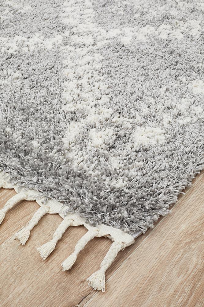 Saffron 33 Silver RugSAF-33-SIL-170X120Rugtastic