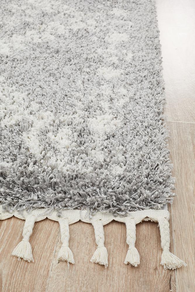 Saffron 33 Silver RugSAF-33-SIL-170X120Rugtastic