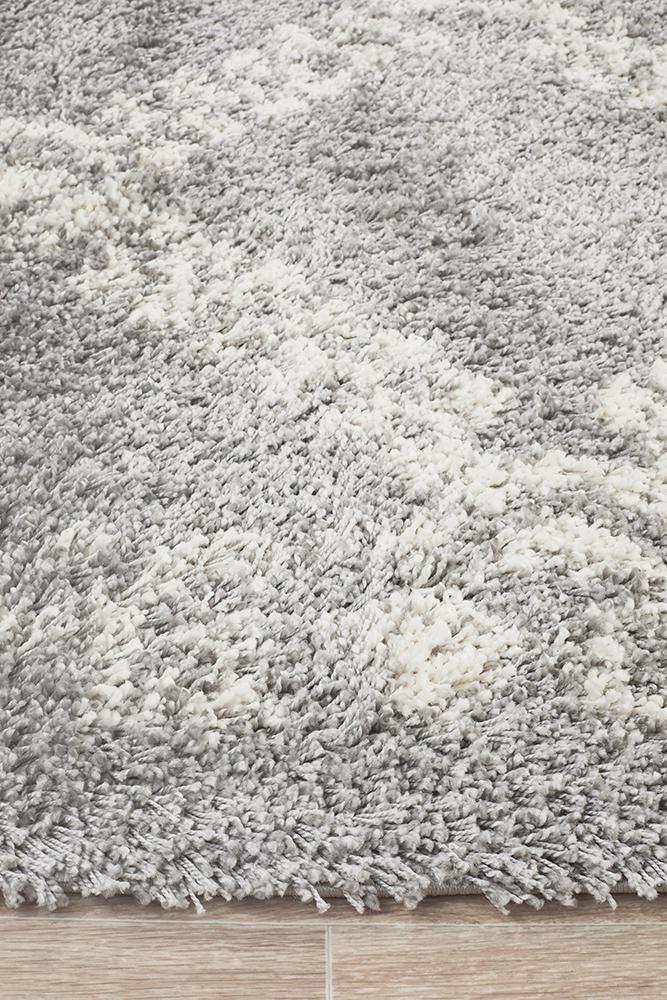 Saffron 33 Silver RugSAF-33-SIL-170X120Rugtastic