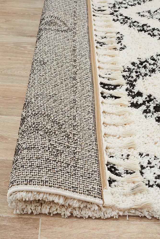 Saffron 33 White RugSAF-33-WHT-170X120Rugtastic